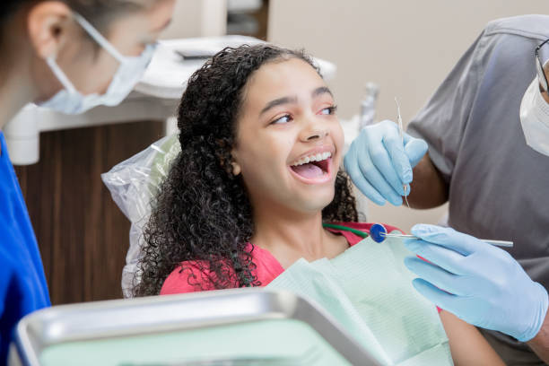Best Emergency Cosmetic Dentistry (e.g., broken veneers) in Mapleton, ND